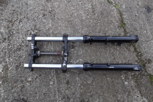 Kawasaki zx10b front forks - kawasaki,