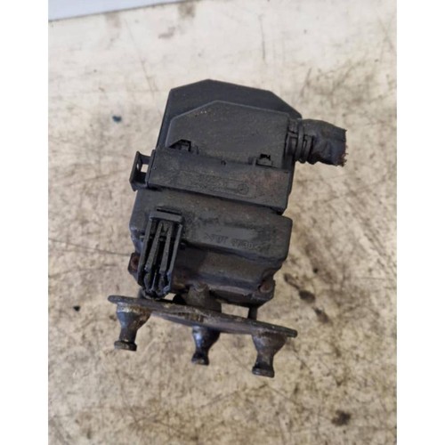 Volkswagen 2000 abs pump - 2000,