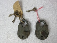 2 Vintage Aligarh  4-Lever
