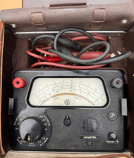 Avometer Model 12 Vintage Auto Electrical MultiMeter with Case and Leads.