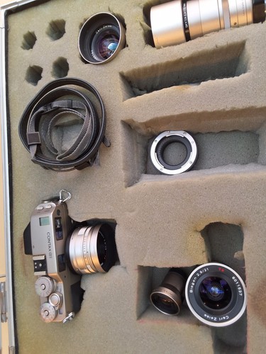Contax green label camera - label,