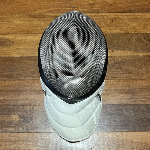 Genuine leon paul - leon, mask