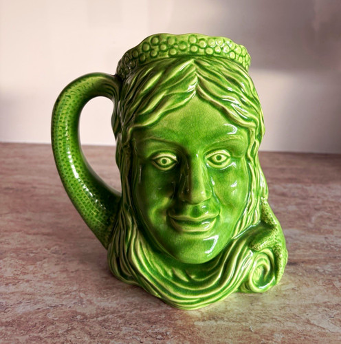 Green lady face - green,