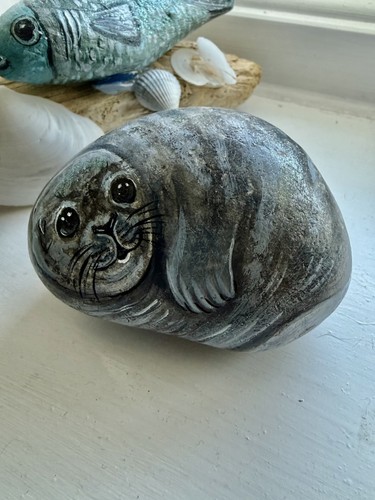 Baby seal hand - seal,