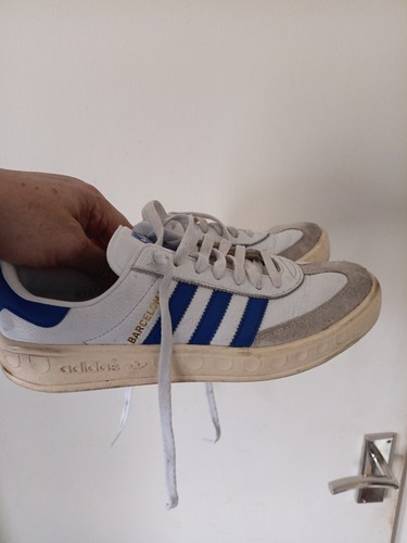 Adidas barcelona size9 - adidas,