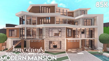 LUXURIOUS MODERN MANSION
