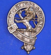 Vintage Scottish Clan Brooch /Bonnet Badge - Farquharson   [33336]