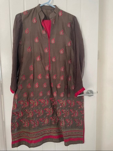 Khaadi medium kurta with - medium,