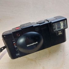 Olympus XA 3 35mm F/3.5