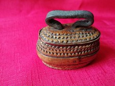 Early 1800’s Antique primitive Snuff Box made of birch bark 