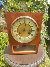 Striking 8 Day Mantle Clock