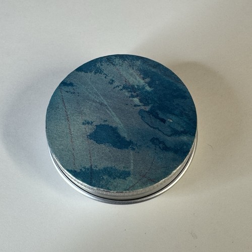 Decorative tin unused - decorative, of