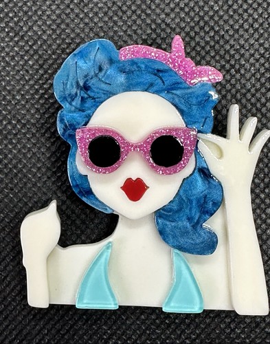 Statement piece acrylic beach - statement,