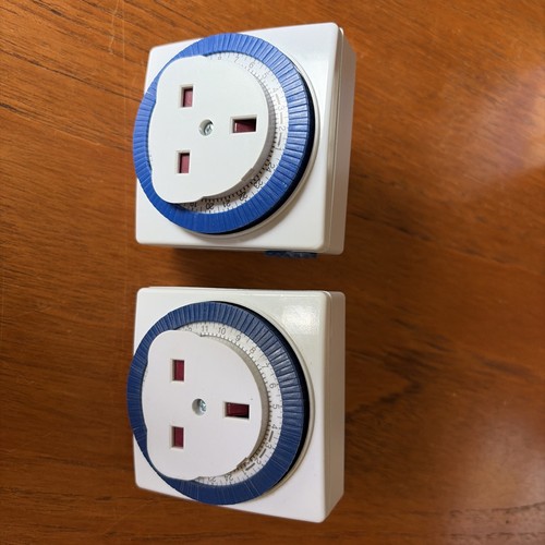 Mechanical mains plug timer - mechanical,