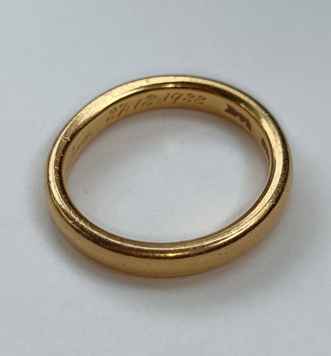 Vintage 22ct gold wedding band - gold,