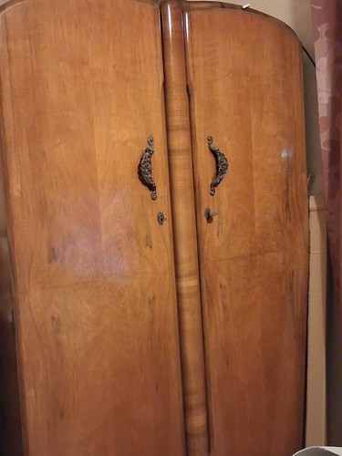 His and hers walnut finish - his,