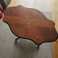 Vintage Italian Mahogany Coffee Table With A Lovey Inlaid Detail And Carved Legs