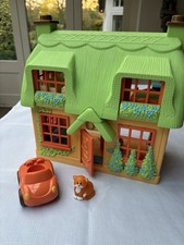 Happyland Rose Cottage with working Lights & Sounds matching car & cat