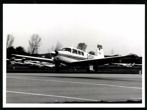 Photography mooney m20k - of,