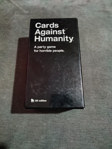 Cards against humanity board - against,