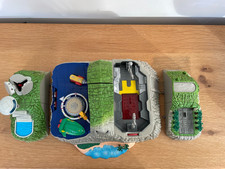 Vintage Tracy Island Venture Bandai 2004 with two rockets, sound works