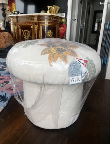 Velvet stool mushroom shaped - velvet,