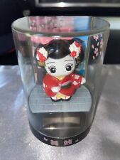 Solar Figurine Japanese Maiko (pink)- 2008 vintage Red Women (pink Edition)
