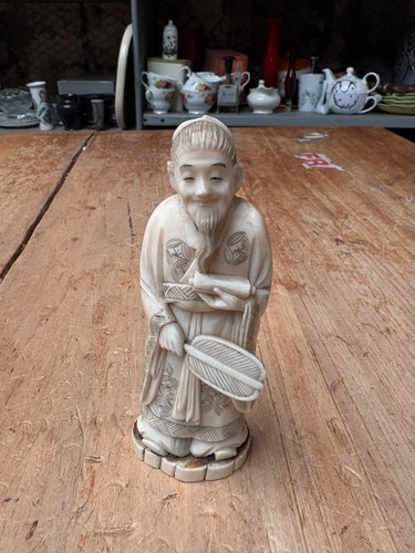 Resin oriental old man vintage - resin,