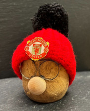 Handmade SolidWood MANCHESTER UTD Football Gnome/Paper weight INCLUDES PIN BADGE