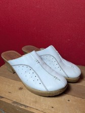 Fly Flot Ladies White Shoes