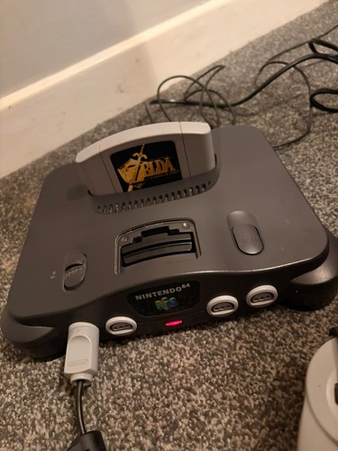Nintendo n64 console - nintendo,