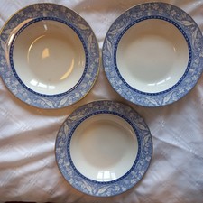 Rare Booths Silicon Cameo soup bowls × 3 England 1930's in beautiful condition.