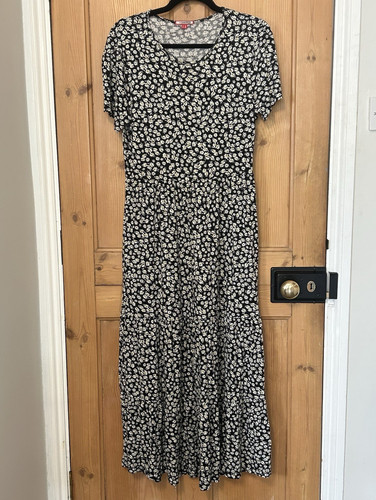 Joe browns black daisy floral - joe,