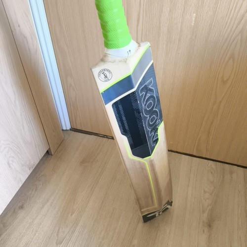 Kookaburra fever 800 cricket - 800,