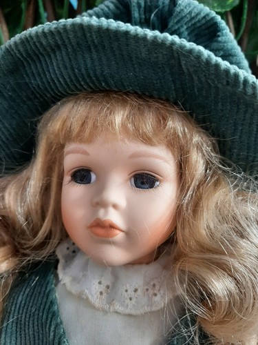 Rare porcelain doll - porcelain, penny