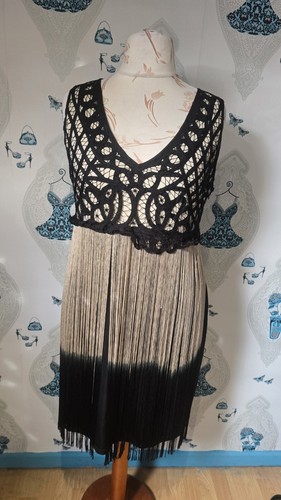 Beautiful black gold fringed - beautiful,
