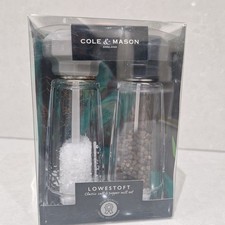 Salt and Pepper Grinder Set