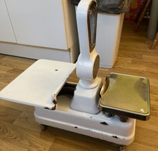 Vintage AVERY SHOP Scales 20lbs Weight Made In England Nice Condition RUSTIC