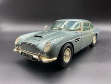 Chrono 1/18 - 1963 Aston