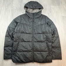 Nike Men’s Black Down Puffer Jacket Small Hooded Ripstop Winter Coat Streetwear