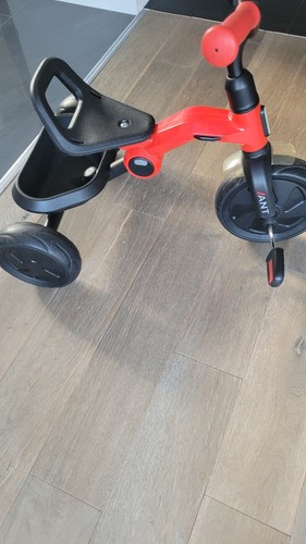 Ant folding trike with - folding,