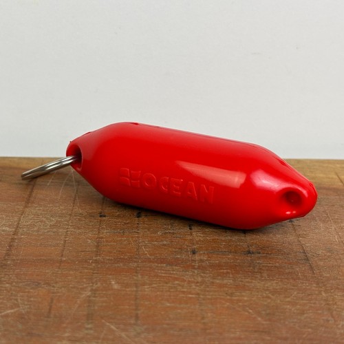 Ocean fender keychain - fender,