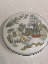 Wedgewood "Chinese Legend" Design, Round Trinket Box. Chinoiserie Design. Mint.