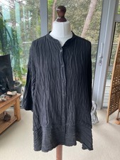NWOT GRIZAS Black Shirt M