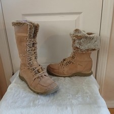 Y2K Vintage Tan Skechers Grand