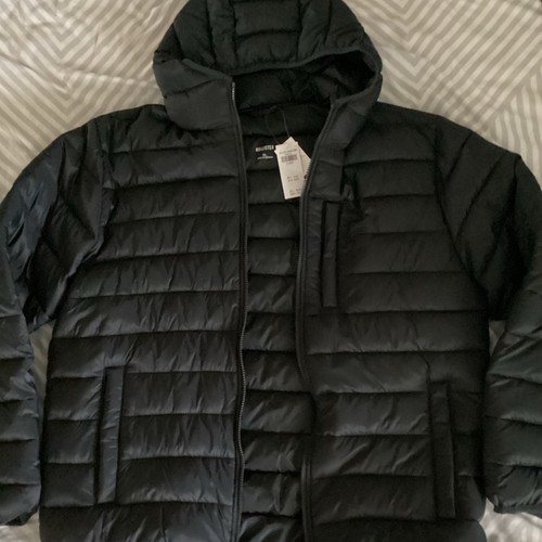Hollister men black hooded - men’s,