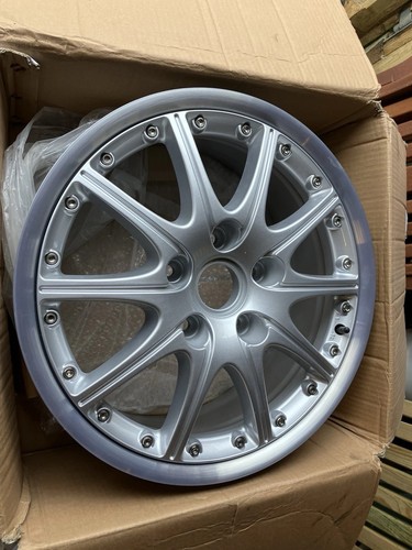 Refurbished porsche gt3 996 - porsche,