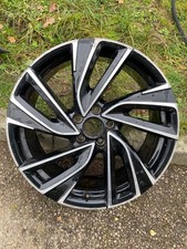 1x Genuine Volkswagen VW Golf GTi GTD Mk8 19” Adelaide Alloy Wheel 8J 5H0601025R