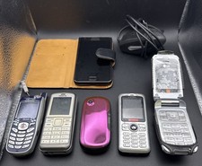 Job Lot of 6 Old Mobile Phones