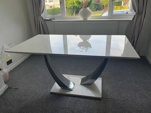 High gloss white - high,
